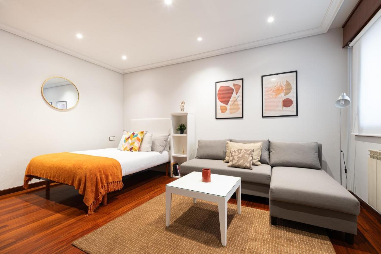 El Loft De Castrelos Con Parking Vigo Bagian luar foto